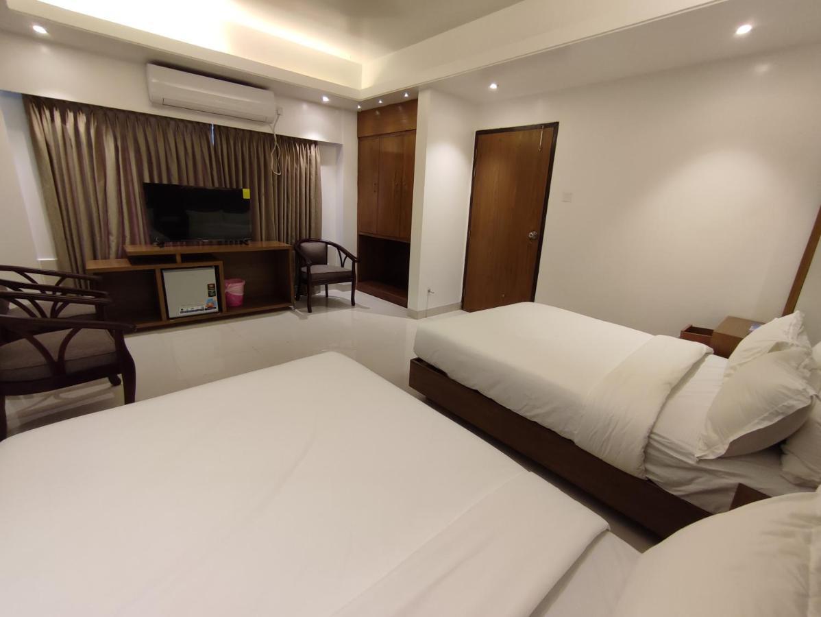 Hotel Holy Gate Sylhet Esterno foto