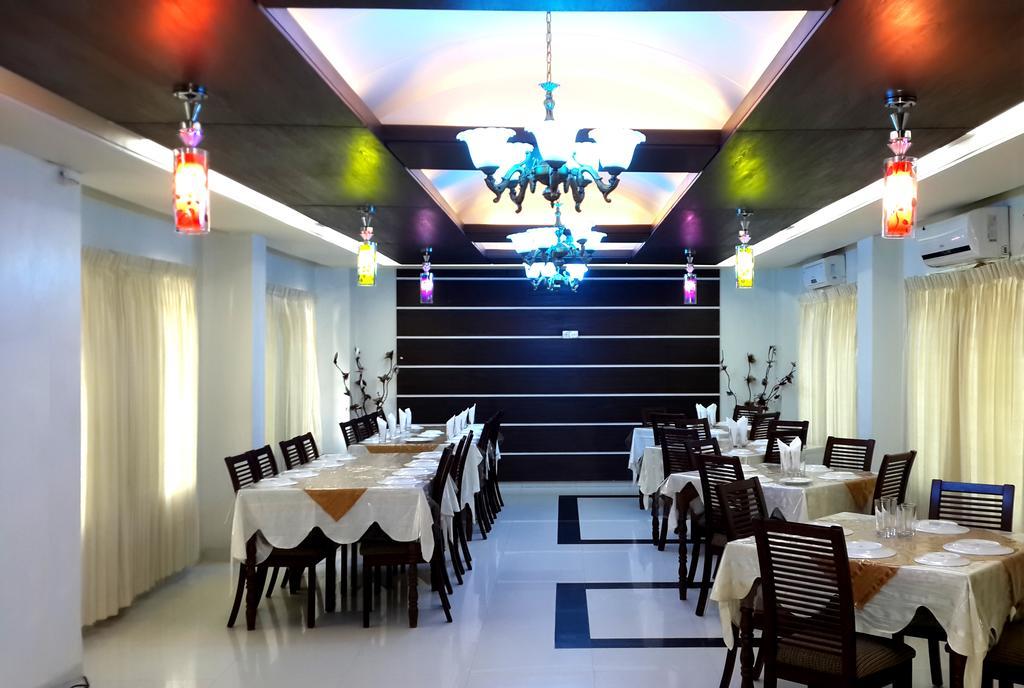 Hotel Holy Gate Sylhet Esterno foto