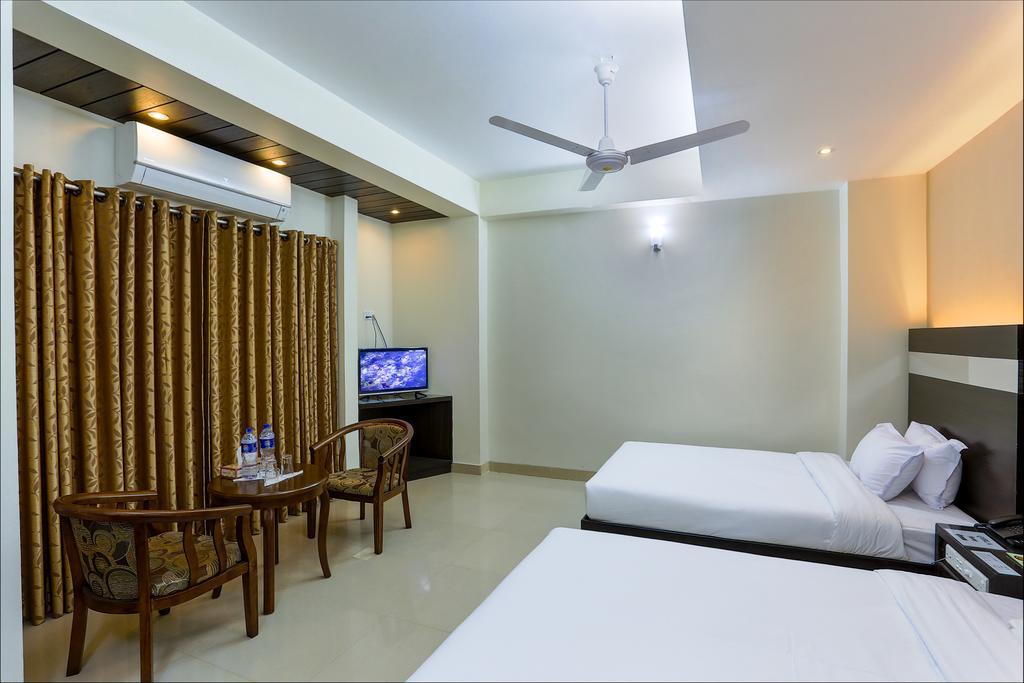 Hotel Holy Gate Sylhet Esterno foto